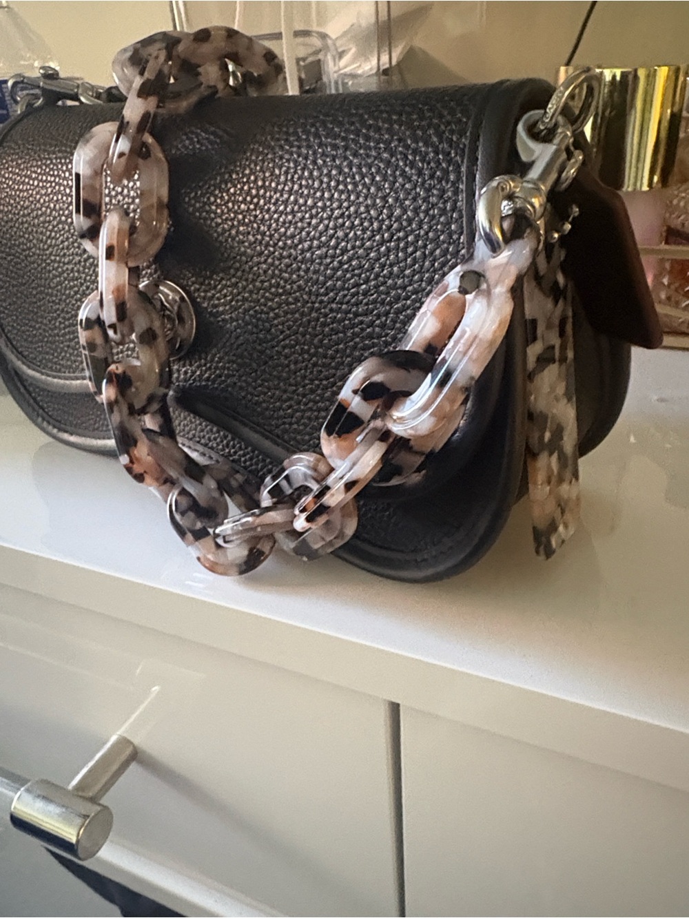 Coachtopia Black Pebbled Crossbody Bag with Tortoiseshell Acrylic Chain - Picture 4 of 4